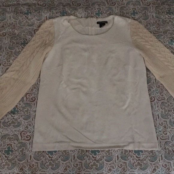 Club Monaco white sweatshirt NWOT - Picture 2 of 5